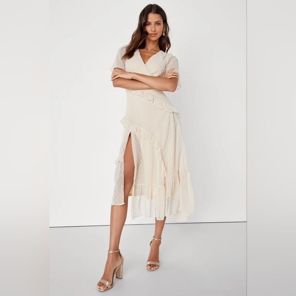 NWT Small Lulus Next to You Cream Swiss Dot Ruffled Midi Dress